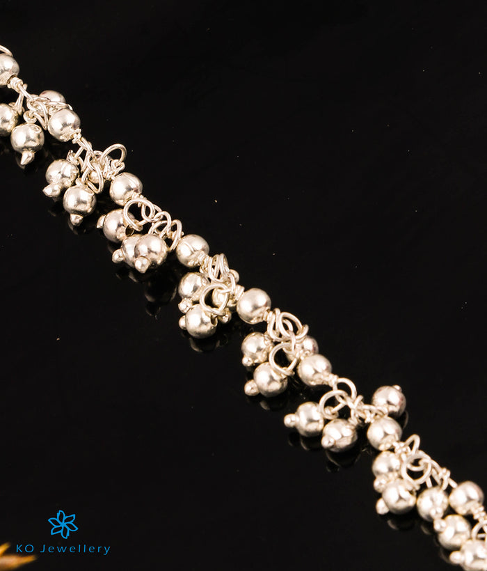 The Belli Silver Ear chain (Bright Silver)