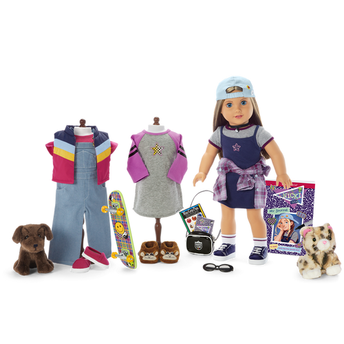 ’90s Twins Nicki’s™ Skateboarding Gift Set (Historical Characters)