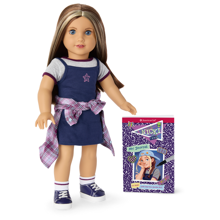 ’90s Twins Nicki’s™ Skateboarding Gift Set (Historical Characters)