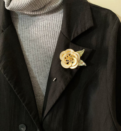 Handmade Chanhua White Camellia Brooch - Gold Edge Flower with Pearl