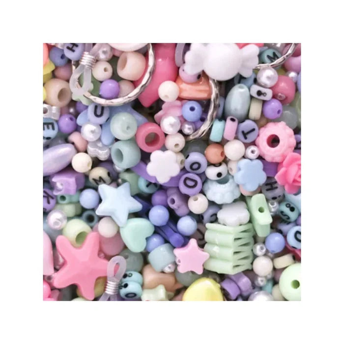 La Petite Epicerie Pro - Jewellery Kit - Pearls Mix - Pastel - Lifestyle Cut 1