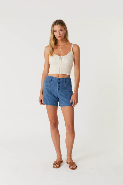 Level99 Sophia Exposed Button Shorts
