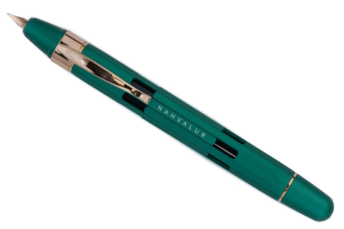Nahvalur Eclipse Emerald Fountain Pen