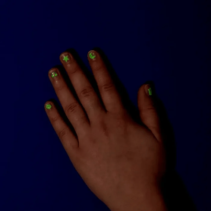 OMY - Nail Stickers - Glow Party - Display 3