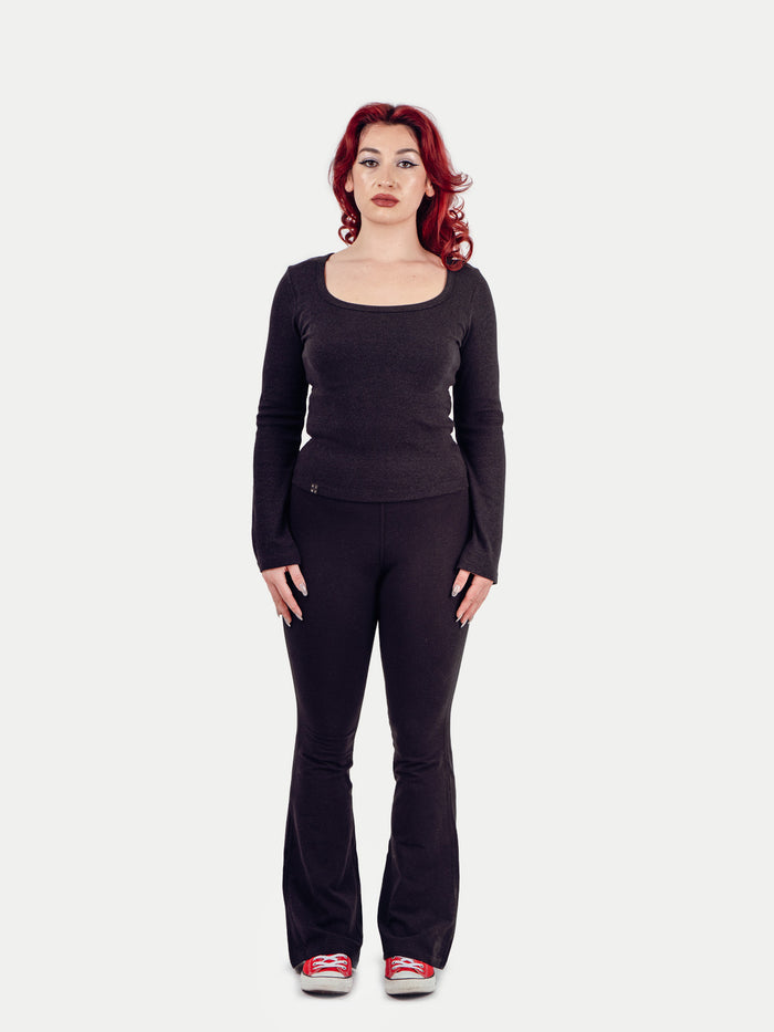 Organic Hemp Bamboo Ribbed Scoop L/S Tee | Black-Image 4