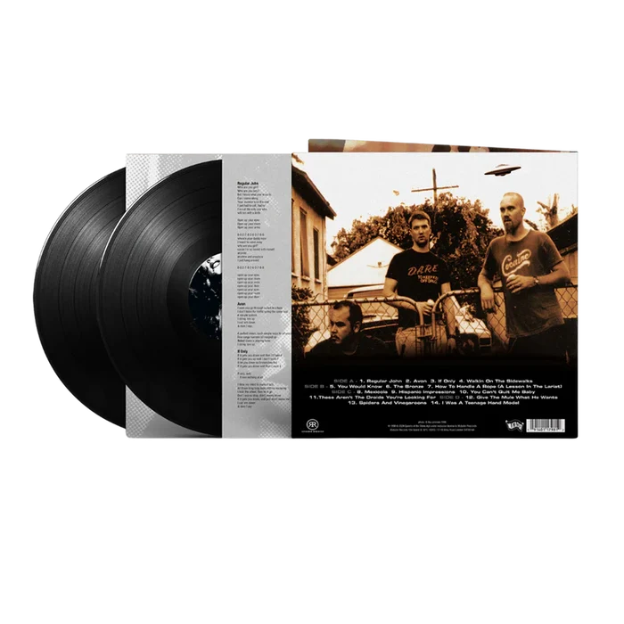 Queens Of The Stone Age — Debut
