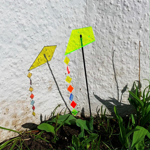Single SunCatcher Garden Décor Ornament 'Kite with Tail'