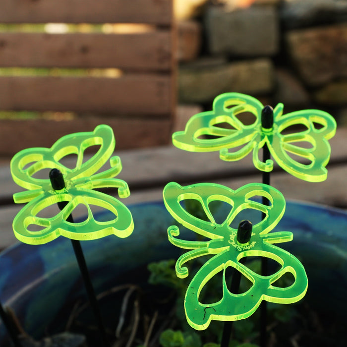 fluorescent Green