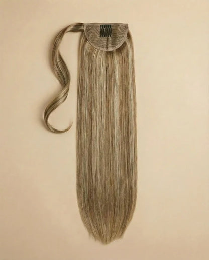 Dark Blonde with Light Blonde Highlights / 24 in