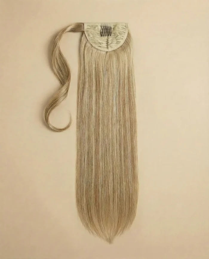 Ash Blonde with Platinum Highlights / 24 in