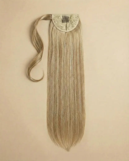 Ash Blonde with Platinum Highlights / 24 in