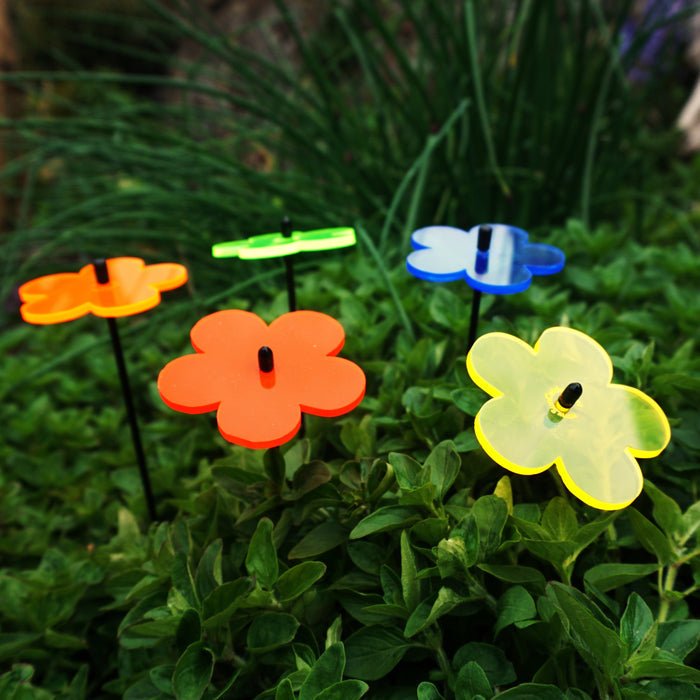 SunCatcher Fluorescent Blossom Garden Stakes – Set of 5 Outdoor Garden Ornaments
