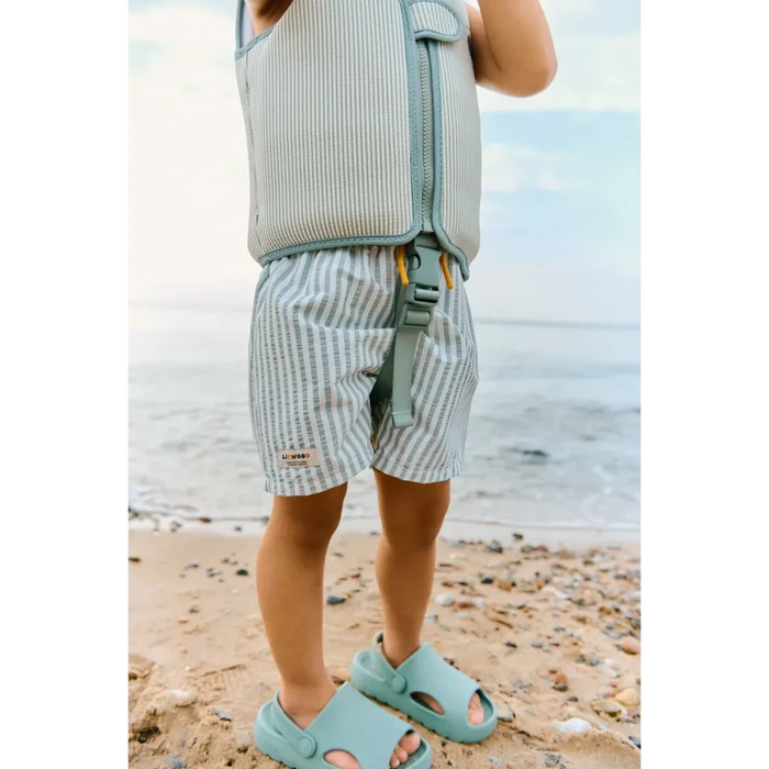 Liewood - Swim Vest - Dove - Peppermint/Sandy - Lifestyle Cut 2