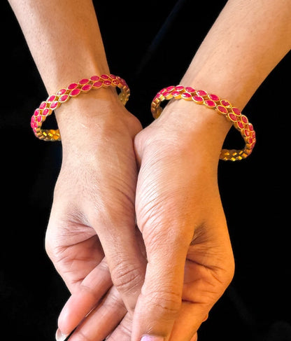 The Alaktha Silver Kemp Bangle-Single (Size/2.2/2.4/2.6/2.8)