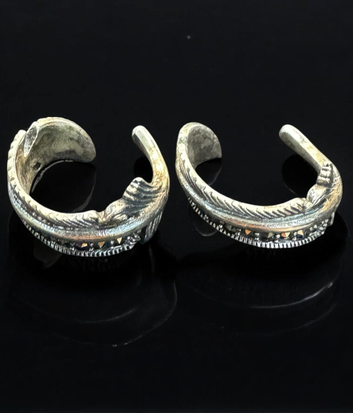 The Feather Silver Marcasite Toe-Rings