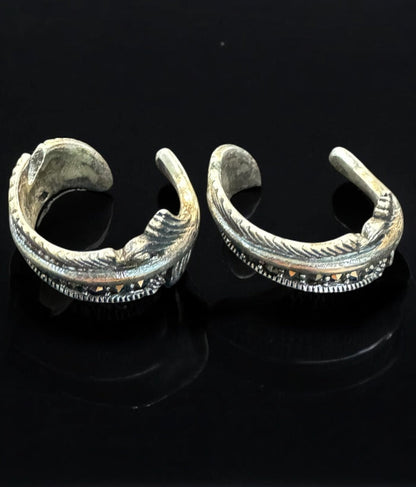 The Feather Silver Marcasite Toe-Rings