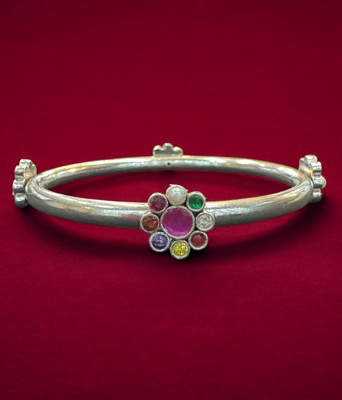 The Hoovu Silver Bangle- Single (Oxidised/Size /2.2/2.4/2.6/2.8)