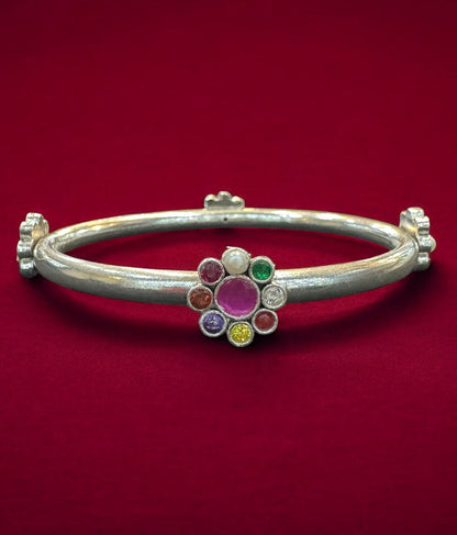 The Hoovu Silver Bangle- Single (Oxidised/Size /2.2/2.4/2.6/2.8)