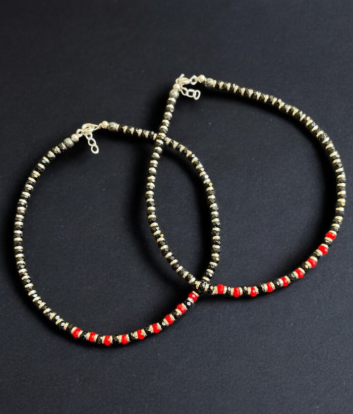 The Sarika Silver Blackbead Anklets