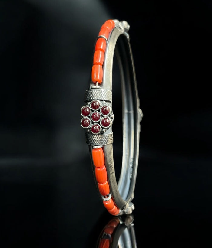 The Saumya Silver Coral & Pearl Kemp Bangle-Single (Oxidised/Size /2.2/2.4/2.6/2.8)