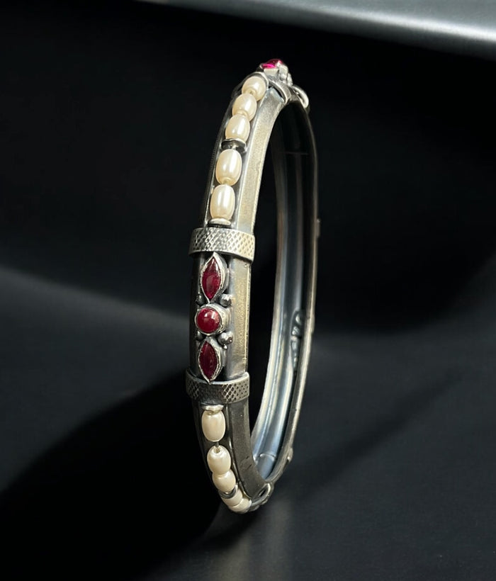 The Urvashi Silver Pearl Kemp Bangle-Single (Oxidised/Size /2.2/2.4/2.6/2.8)