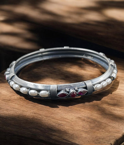 The Urvashi Silver Pearl Kemp Bangle-Single (Oxidised/Size /2.2/2.4/2.6/2.8)